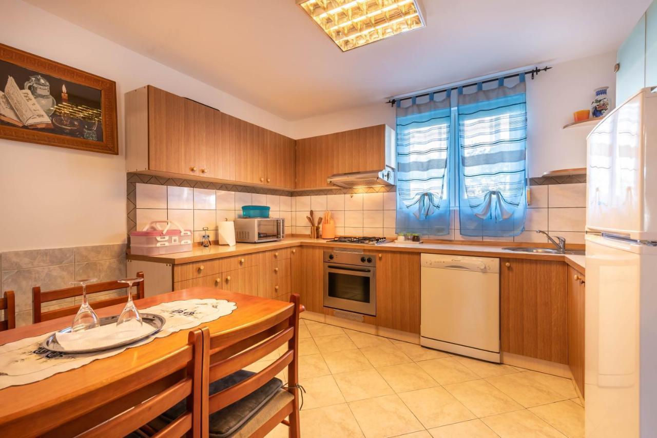 Nostress Apartment Pula Dış mekan fotoğraf